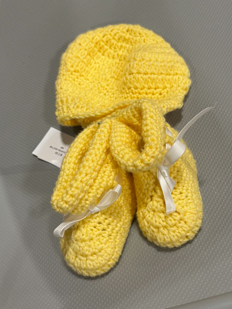 Baby Hats & Booties